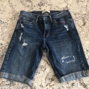 Abercrombie Kids short jeans